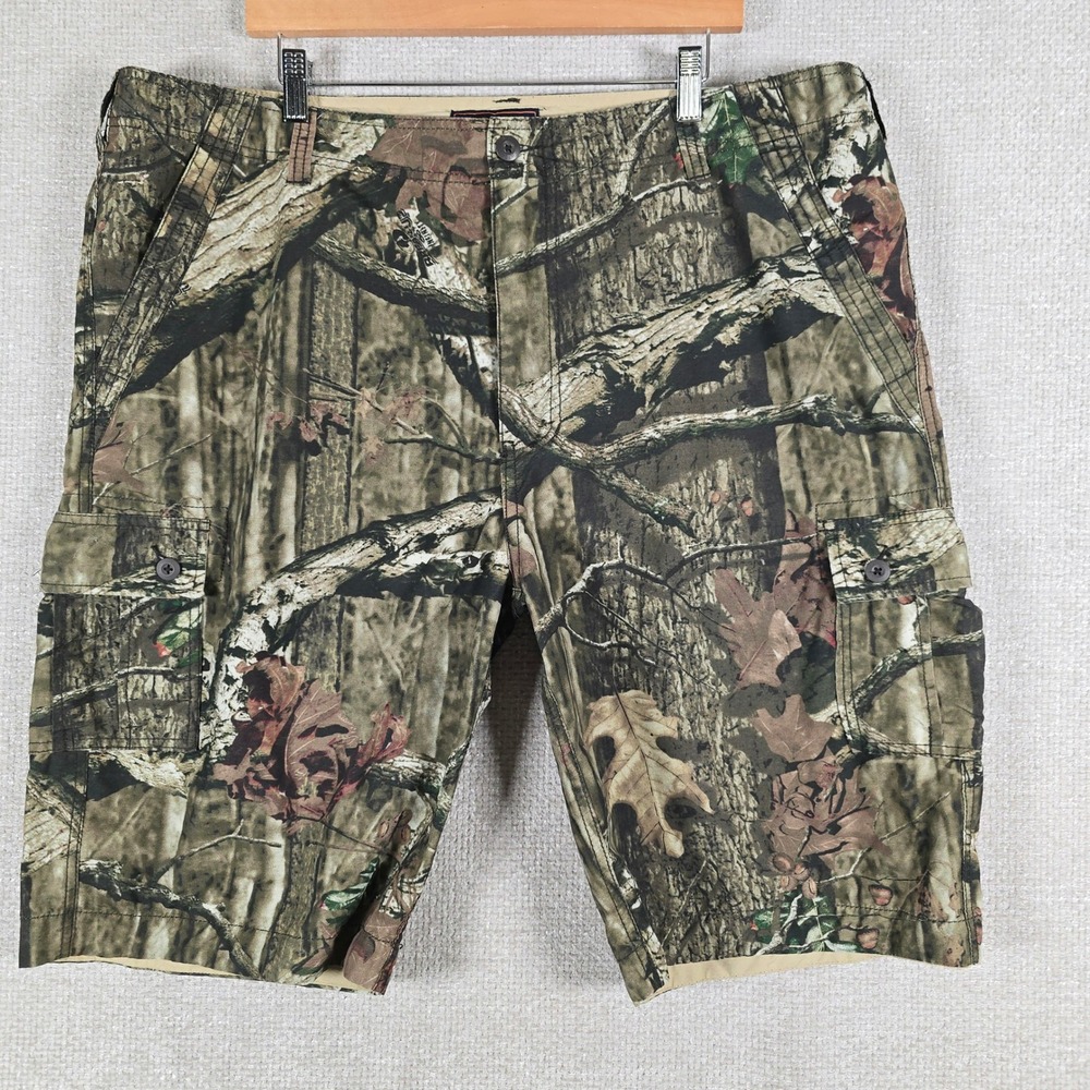 WearFirst Mens 42 Mossy Oak Break-Up Infinity Camo Cargo Shorts Green Brown